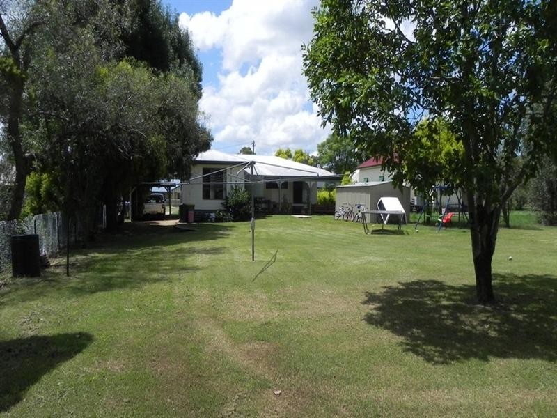 17 Commonwealth, Clifton QLD 4361