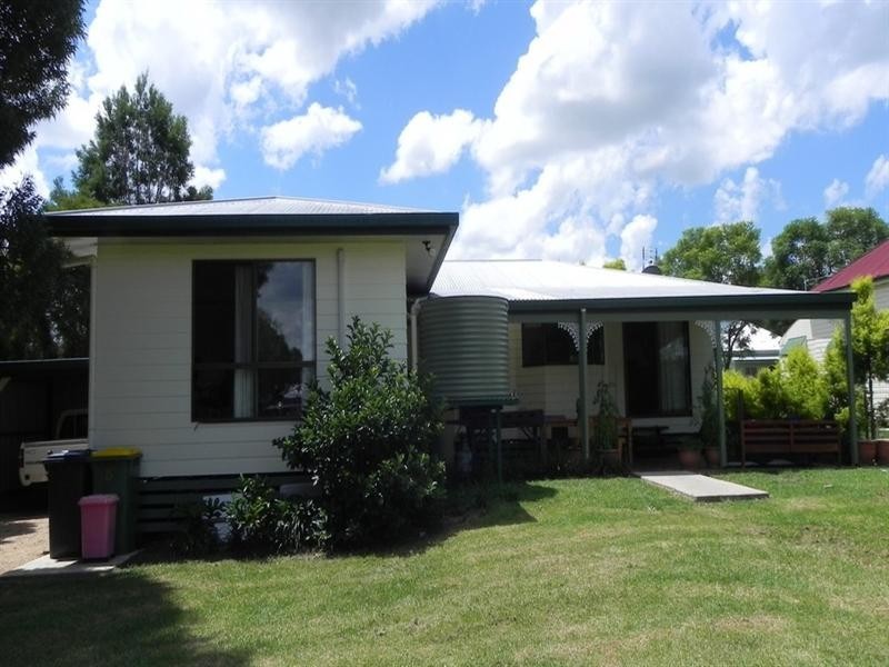 17 Commonwealth, Clifton QLD 4361