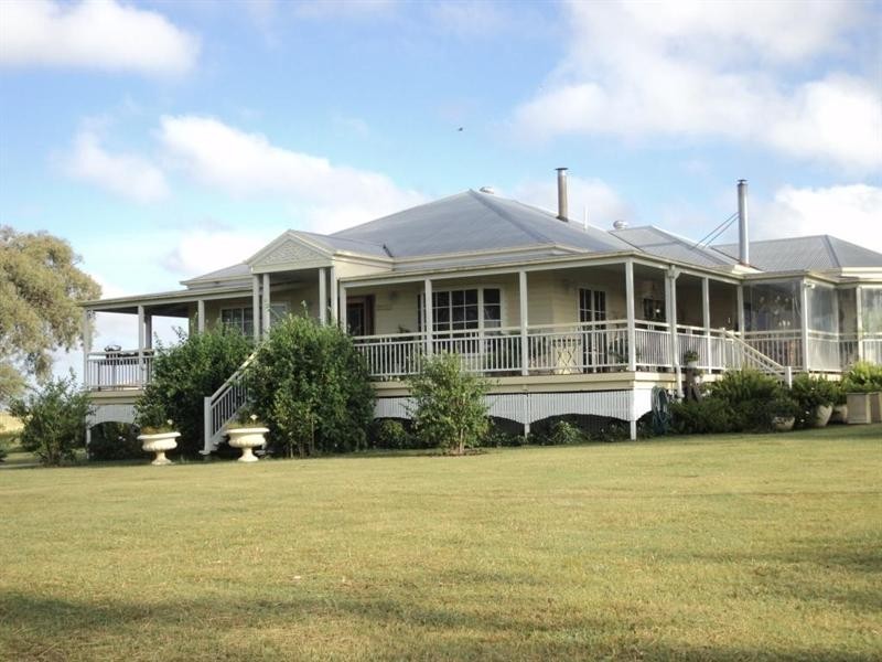 388 Berghofer, Westbrook QLD 4350