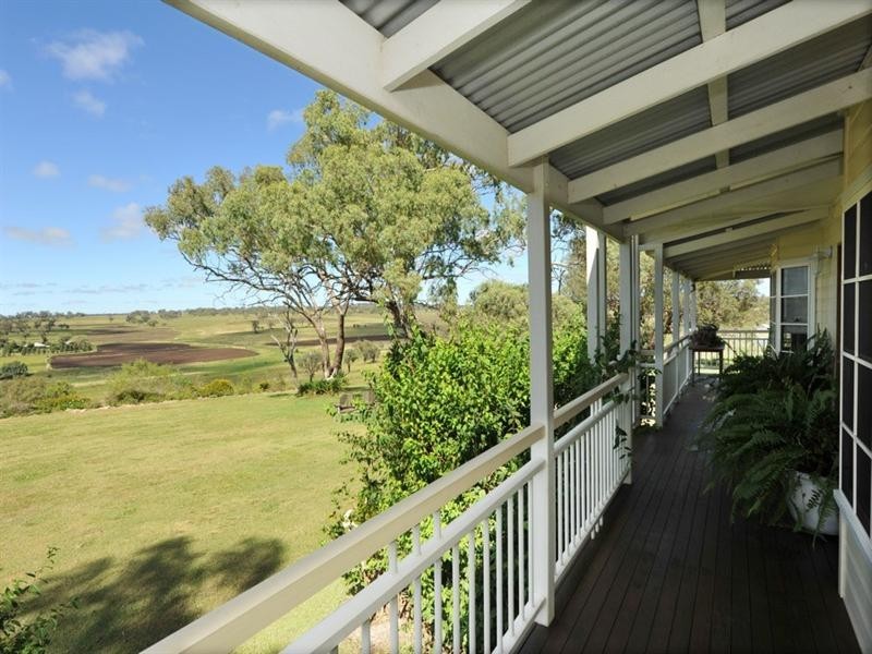 388 Berghofer, Westbrook QLD 4350