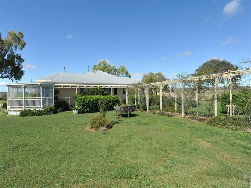 388 Berghofer, Westbrook QLD 4350