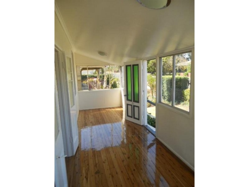 9 Allport Street, Pittsworth QLD 4356