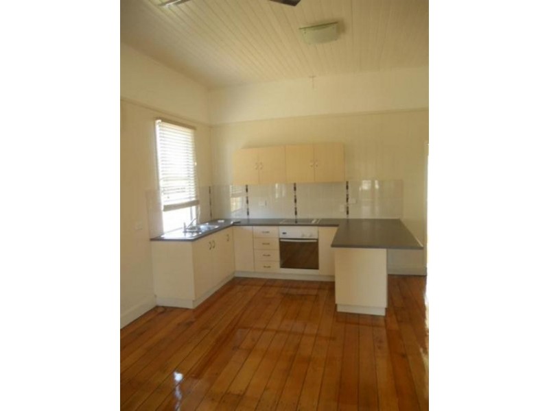 9 Allport Street, Pittsworth QLD 4356