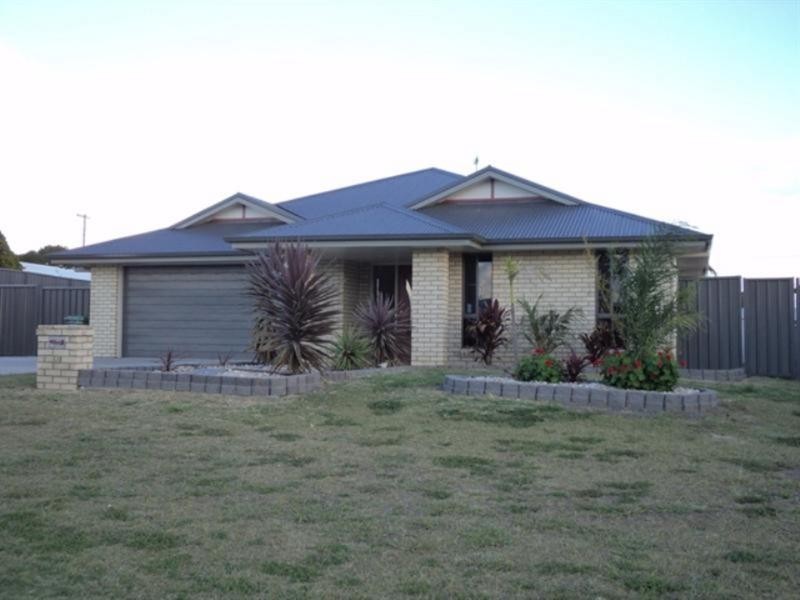 38 Stanley Street, Pittsworth QLD 4356