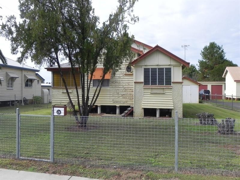 24 WALPOLE, Millmerran QLD 4357