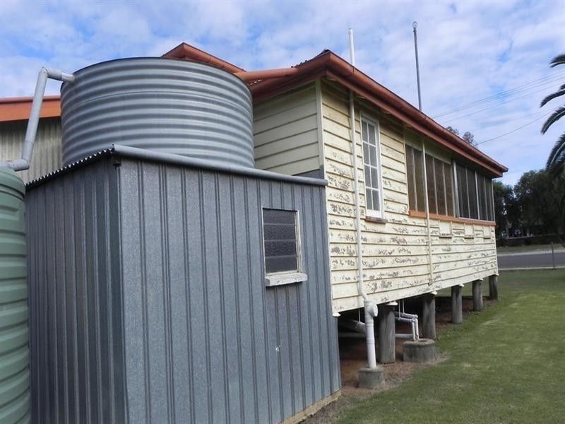 24 WALPOLE, Millmerran QLD 4357