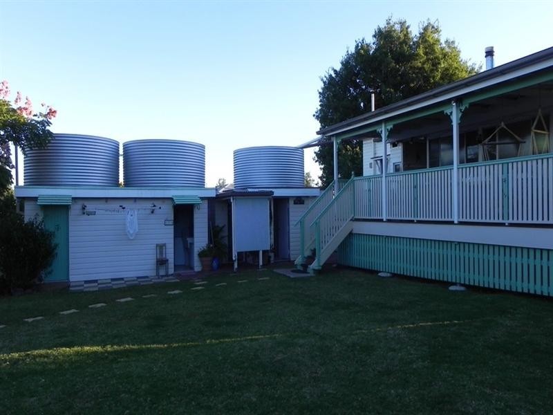 10 Short, Pittsworth QLD 4356