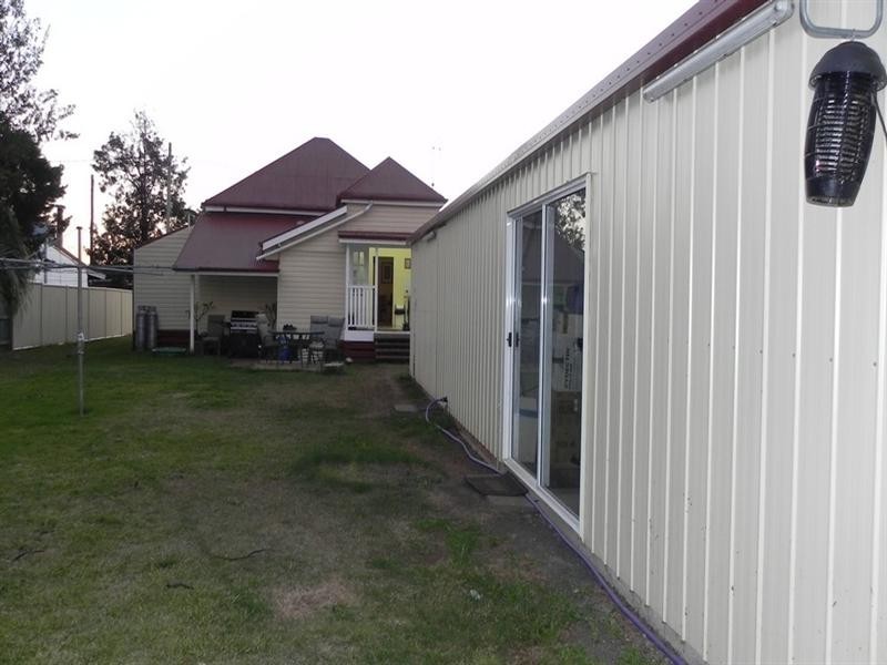 10 Edward, Pittsworth QLD 4356
