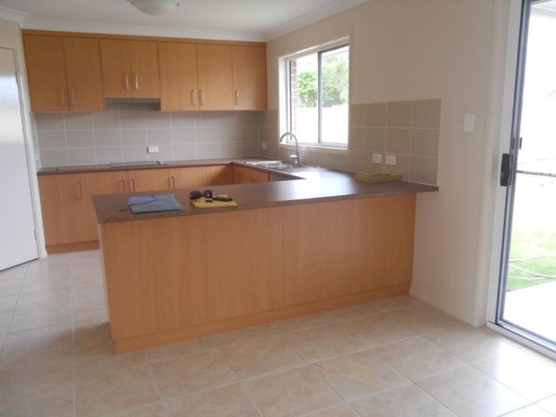 16 Bayley Street, Pittsworth QLD 4356