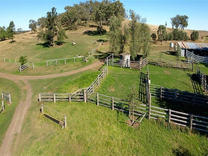973 Cambooya Felton Road, Cambooya QLD 4358