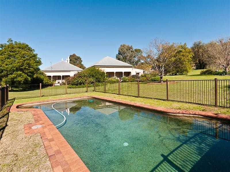 973 Cambooya Felton Road, Cambooya QLD 4358