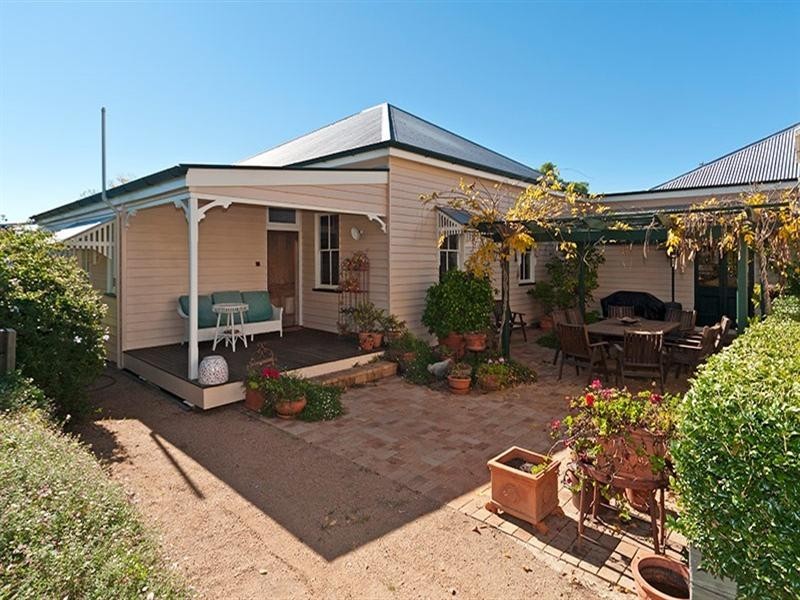 973 Cambooya Felton Road, Cambooya QLD 4358