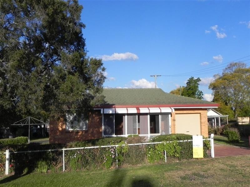 6 Steele, Pittsworth QLD 4356