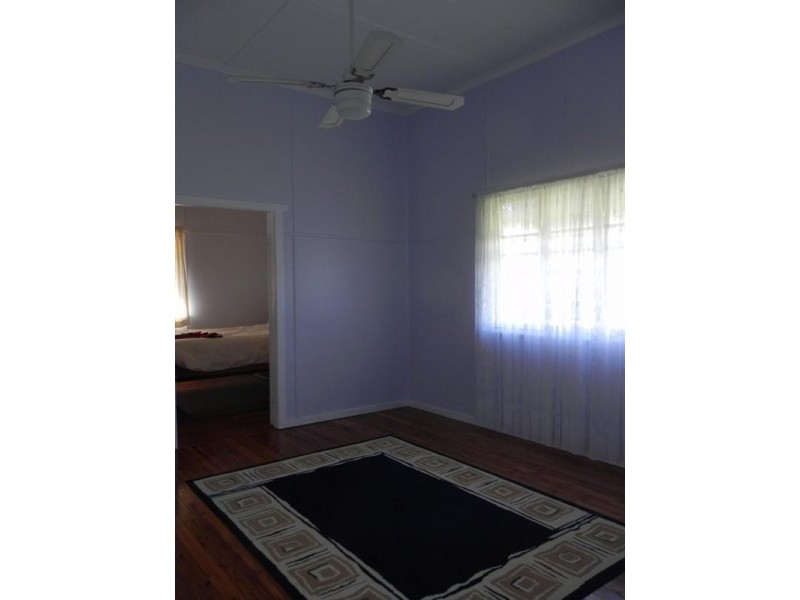 27 Briggs, Pittsworth QLD 4356