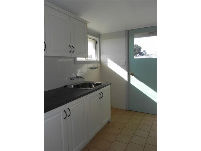 8 Side, Mount Tyson QLD 4356