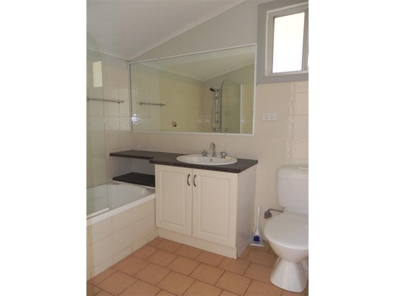 8 Side, Mount Tyson QLD 4356