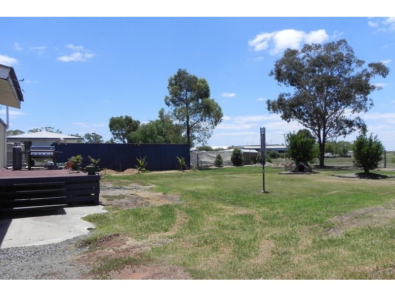 2 Daphne, Brookstead QLD 4364