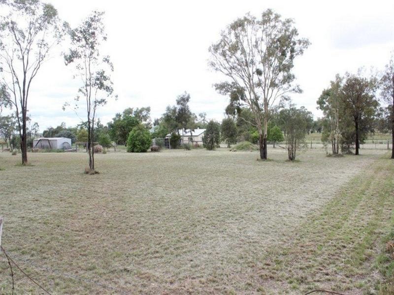 13 Mill Road, Millmerran QLD 4357