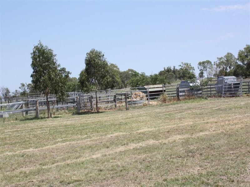Felton South QLD 4358