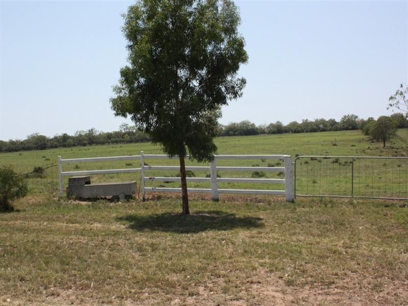 Felton South QLD 4358