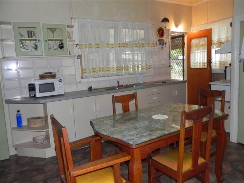 94 Campbell, Millmerran QLD 4357