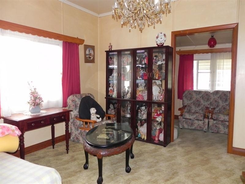 94 Campbell, Millmerran QLD 4357