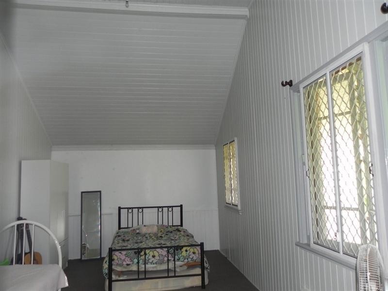 25 Lola Avenue, Millmerran QLD 4357