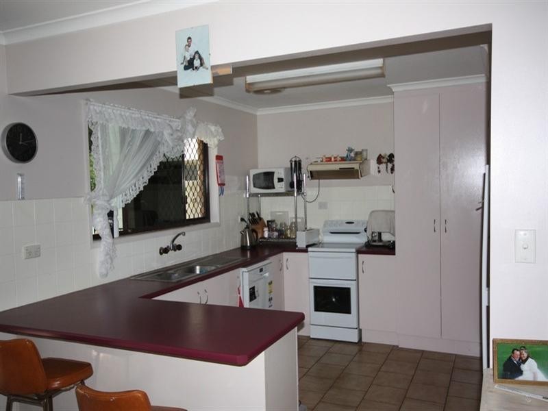 105 Brookvale Park Road, Oakey QLD 4401