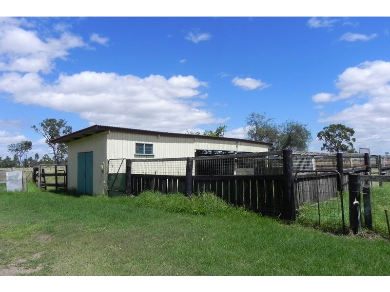 27 West Street, Millmerran QLD 4357