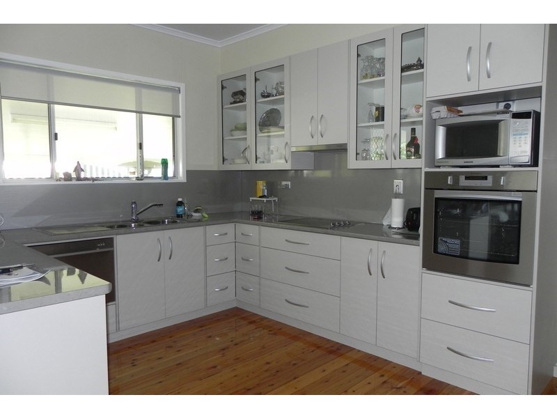 27 West Street, Millmerran QLD 4357