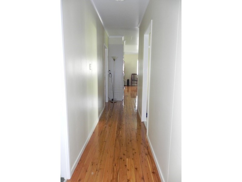 27 West Street, Millmerran QLD 4357