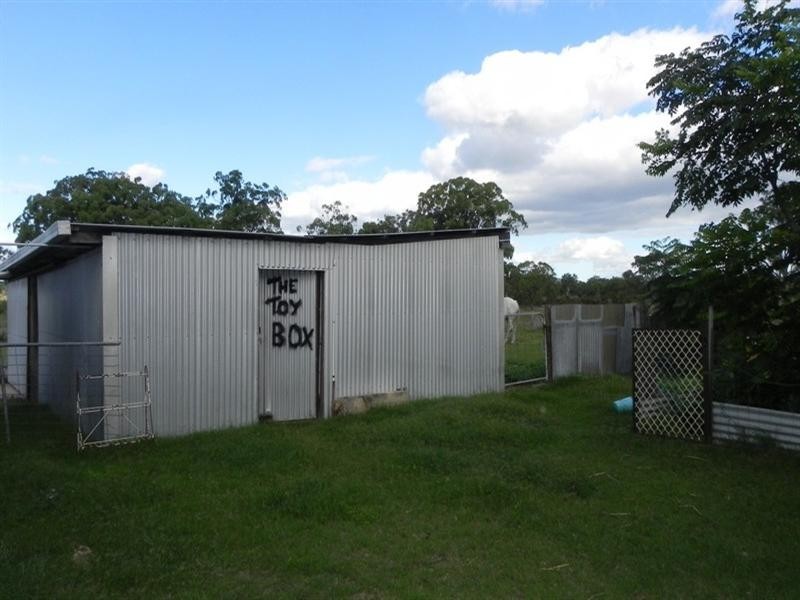 258 Tummaville Road, Leyburn QLD 4365