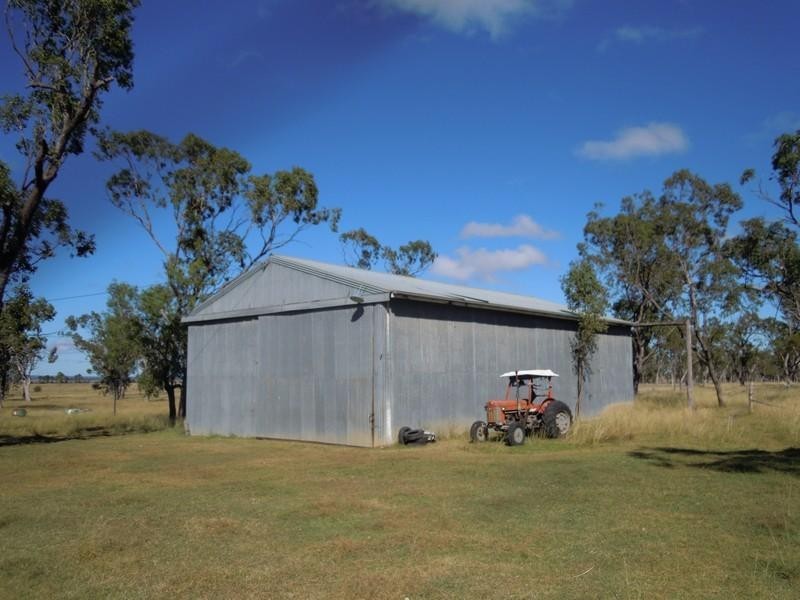 1557 Clifton-Pittsworth Road, Pittsworth QLD 4356