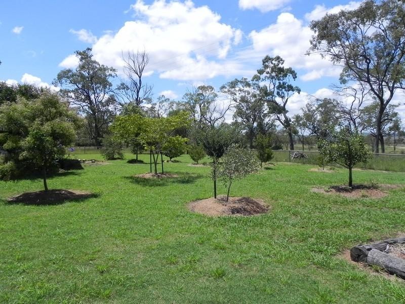 1557 Clifton-Pittsworth Road, Pittsworth QLD 4356