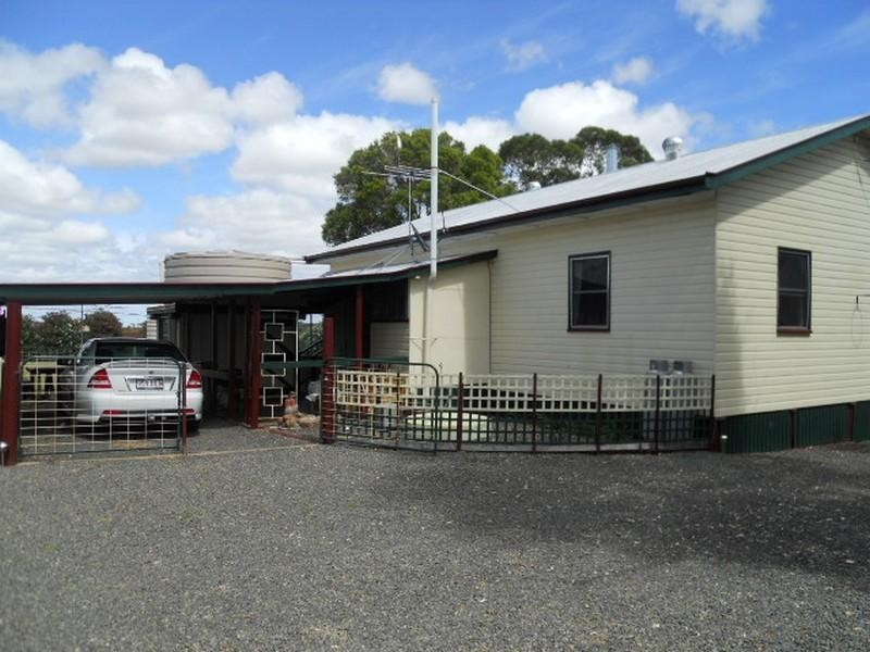 4559 Gore Highway, Pittsworth QLD 4356