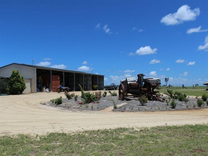 636 Old Elphinstone Road, Clifton QLD 4361