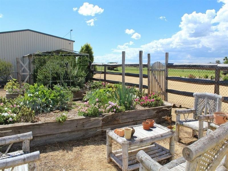 636 Old Elphinstone Road, Clifton QLD 4361