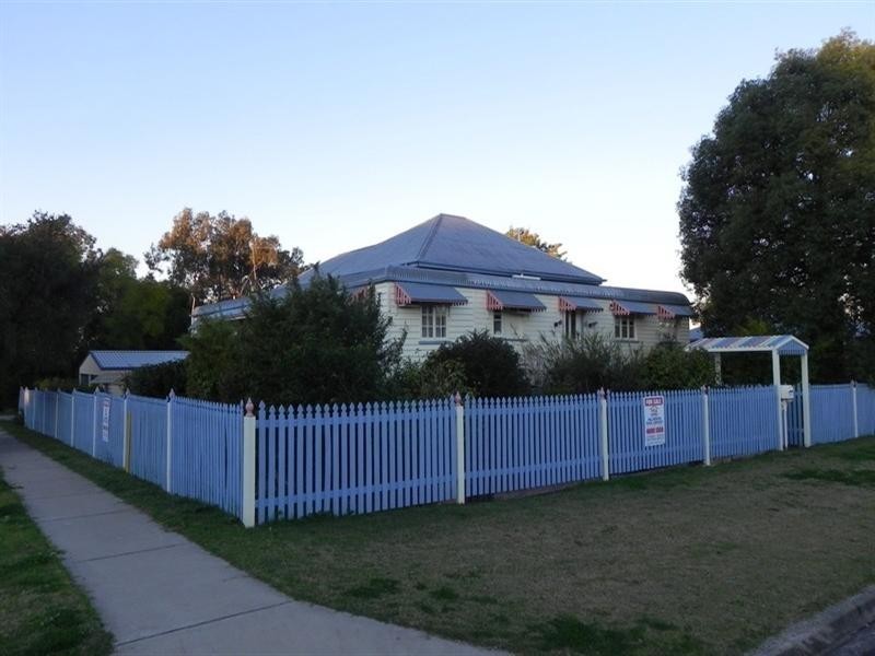 24 Edward, Millmerran QLD 4357