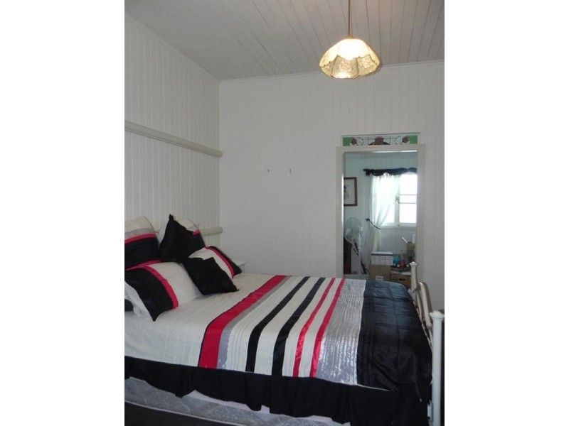 24 Edward, Millmerran QLD 4357