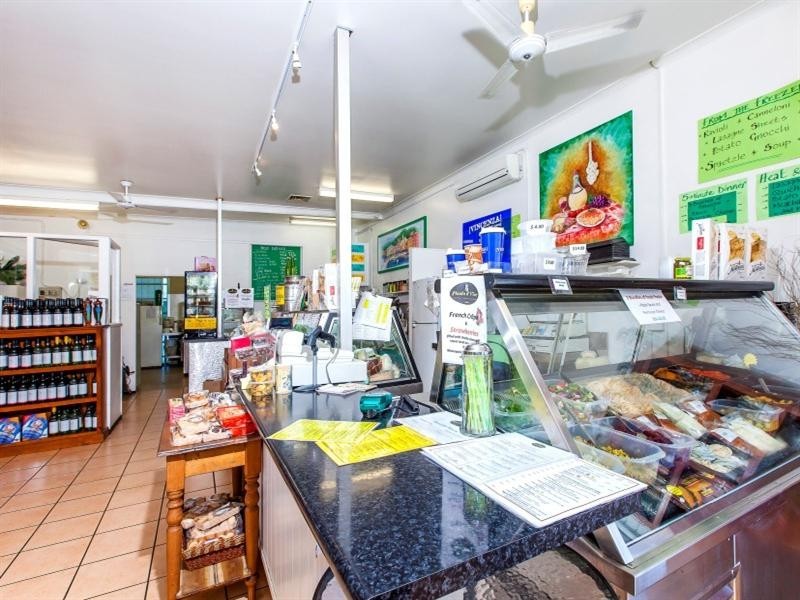 48 Simpson Street, Beerwah QLD 4519