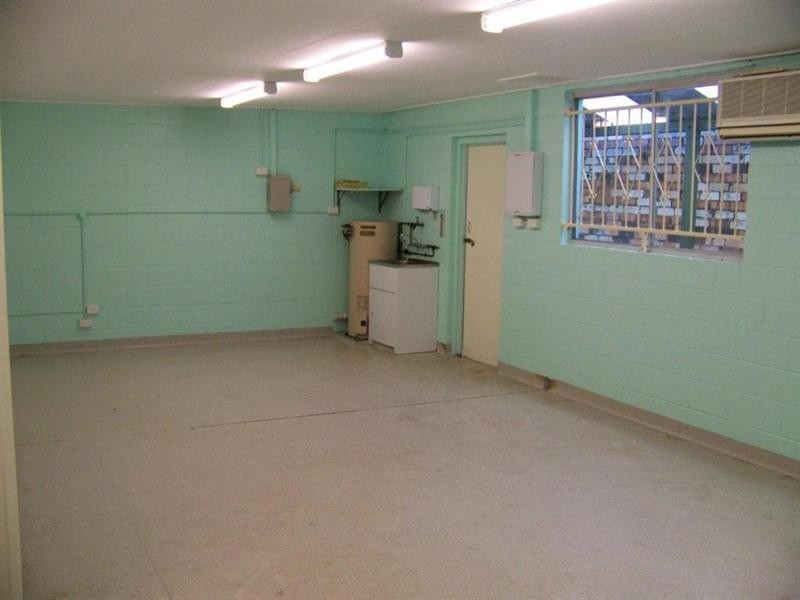 2/147 Grigor Street, Moffat Beach QLD 4551