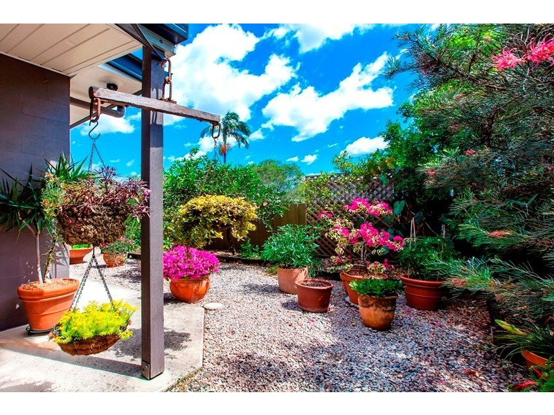 27 Caloundra Street, Landsborough QLD 4550