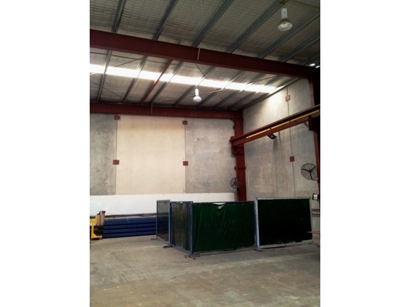 2/14 Premier Circuit, Warana QLD 4575