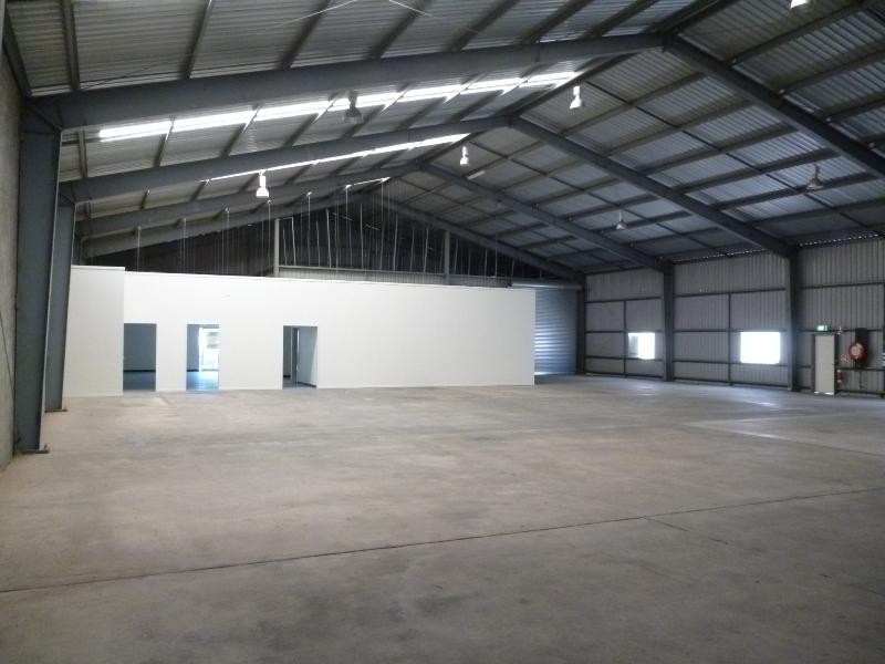 33 Technology Drive, Warana QLD 4575