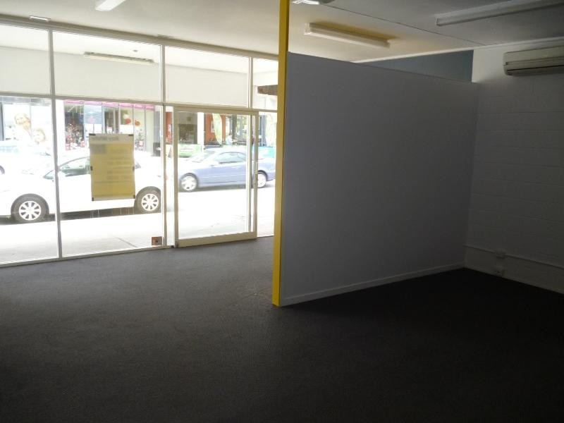 1/122 Bulcock Street, Caloundra QLD 4551