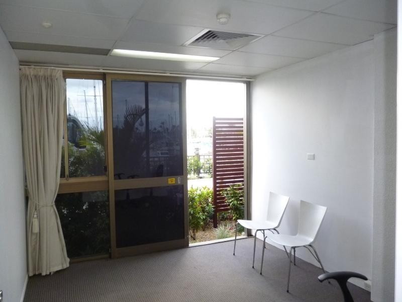 2/21 Nicklin Way, Buddina QLD 4575