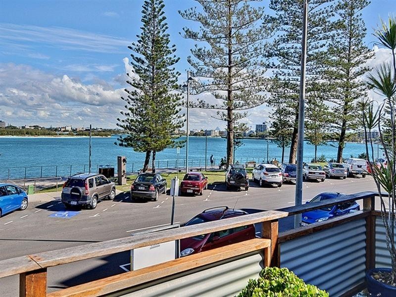 31 Bulcock Beach Esplanade, Caloundra QLD 4551