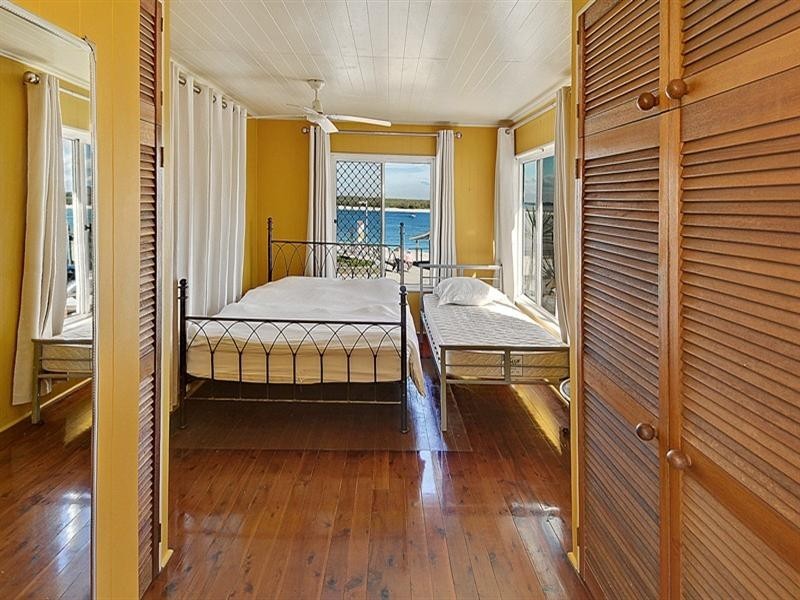 31 Bulcock Beach Esplanade, Caloundra QLD 4551