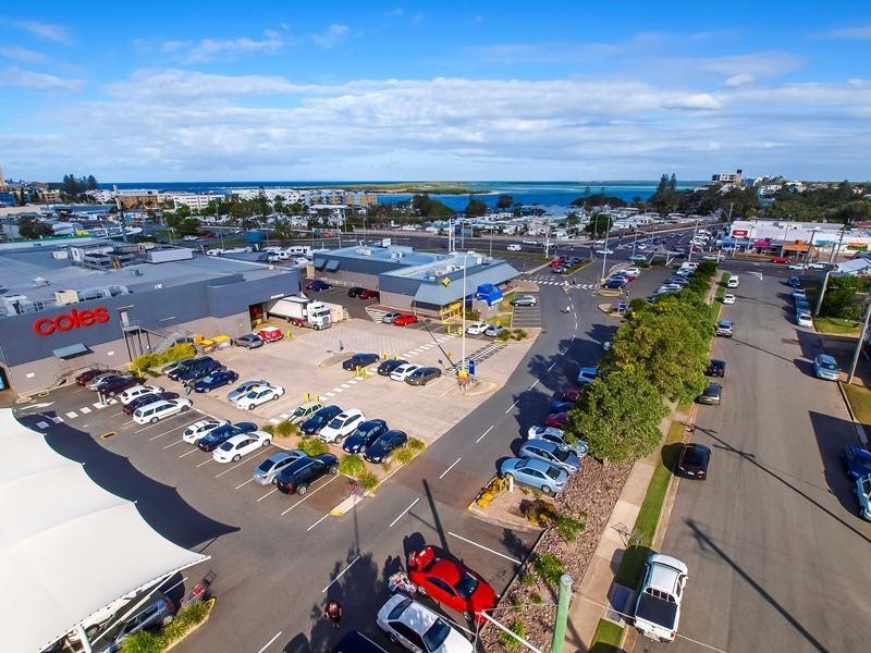 Lot 2/6 First Avenue, Caloundra QLD 4551