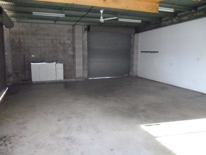 1/21 Daniel Street, Caloundra West QLD 4551